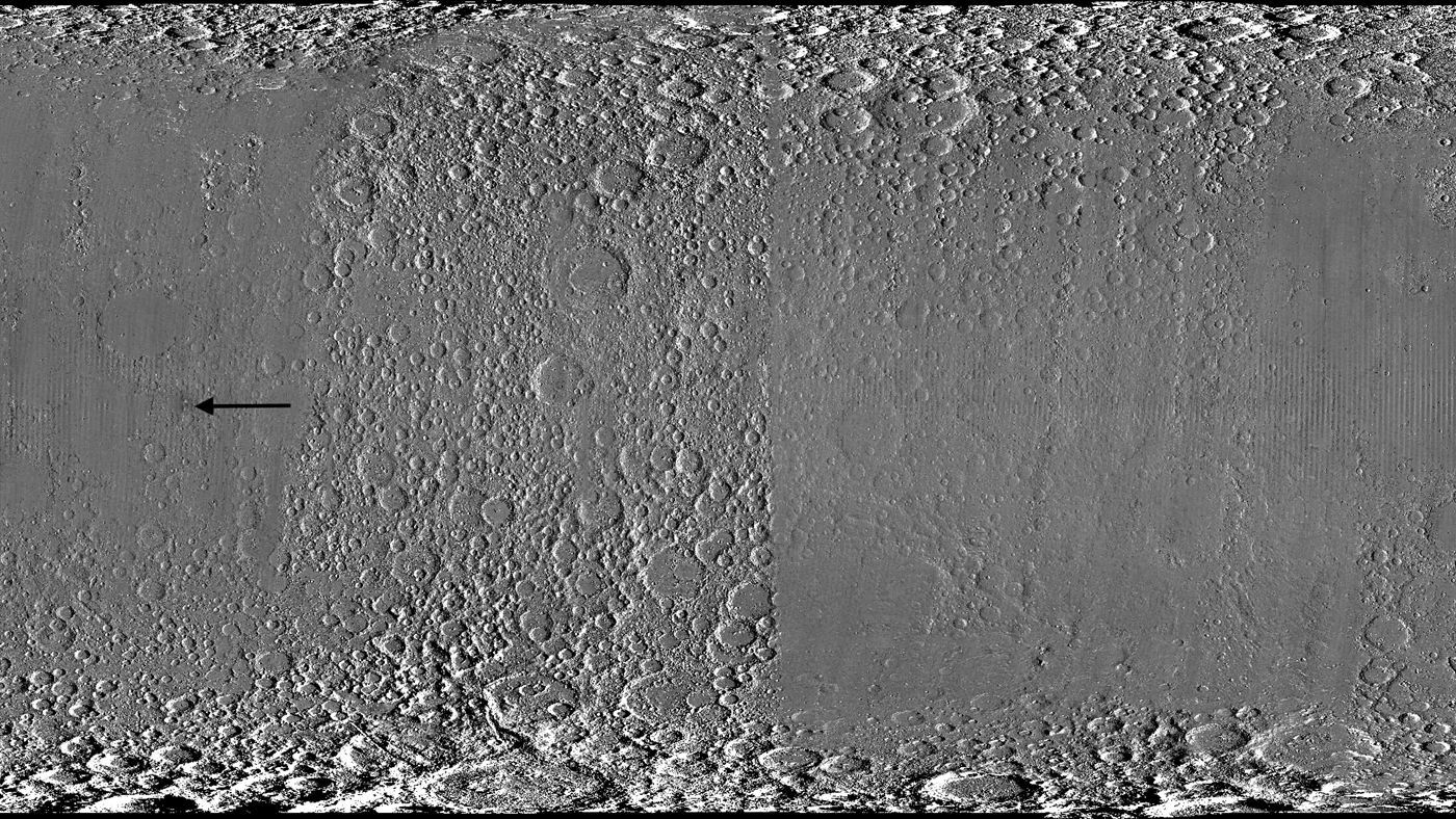 Mapa de mudança térmica da superfície lunar mostra o rastro do impacto que formou a nova cratera na Lua