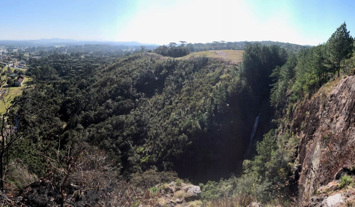 Paisagem da área onde o projeto do mirante está previsto, próxima à região central.