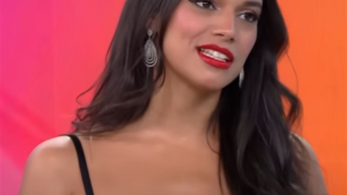 Alane Dias, que estreia como atriz no cinema, sorri em evento após o Big Brother Brasil