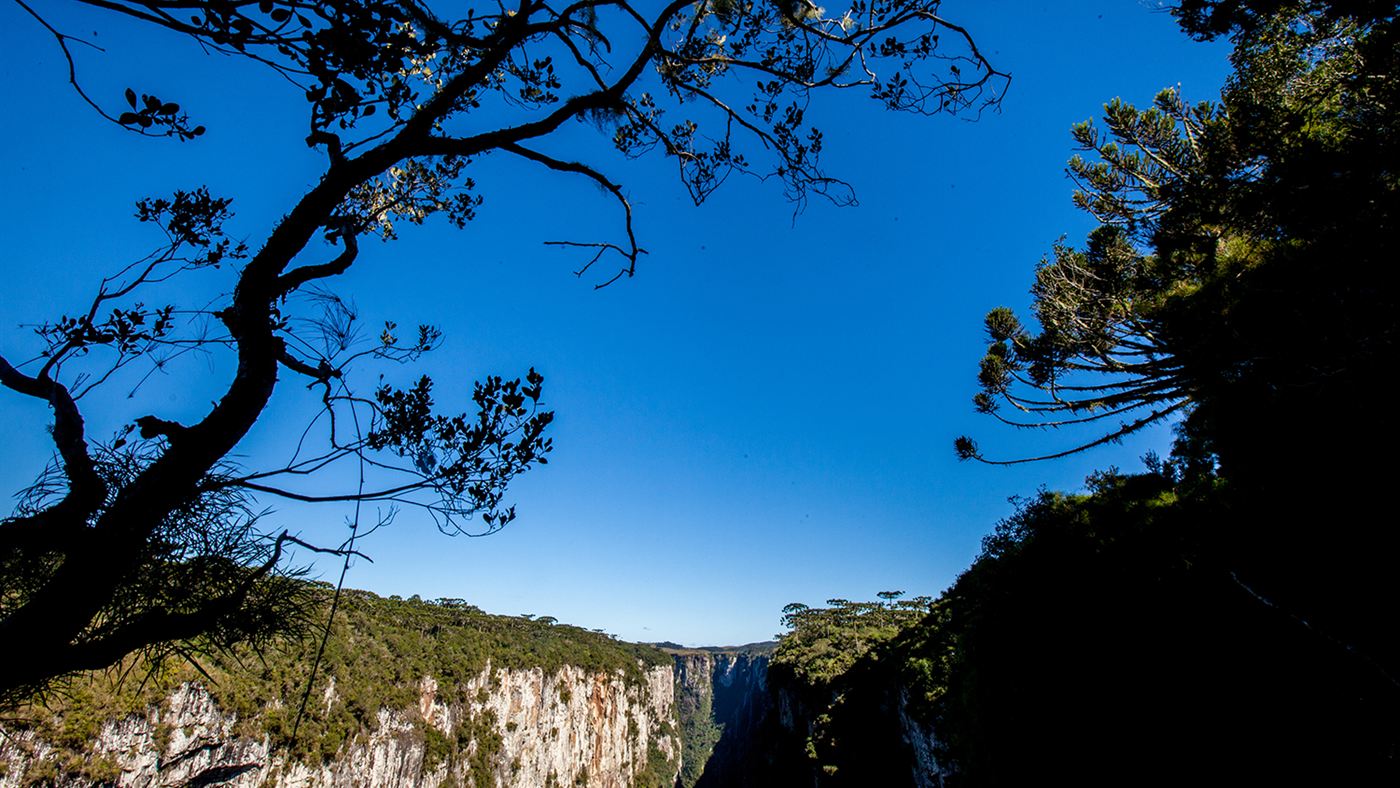Cânion do Itaimbezinho em Cambará do Sul, Rio Grande do Sul, onde o clarão raro foi fotografado