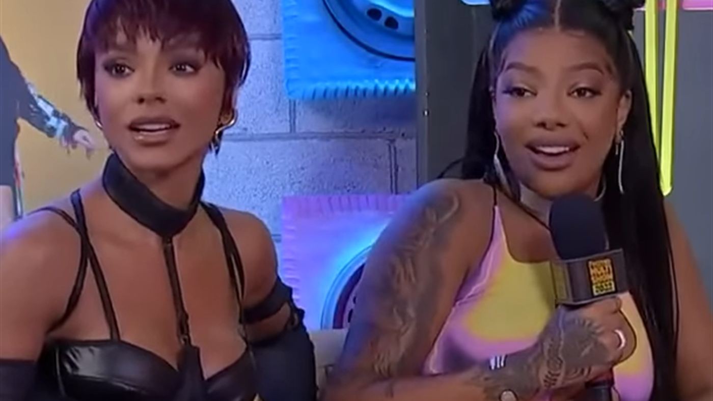 Brunna Gonçalves ao lado da cantora Ludmilla, sua mulher, em evento anterior