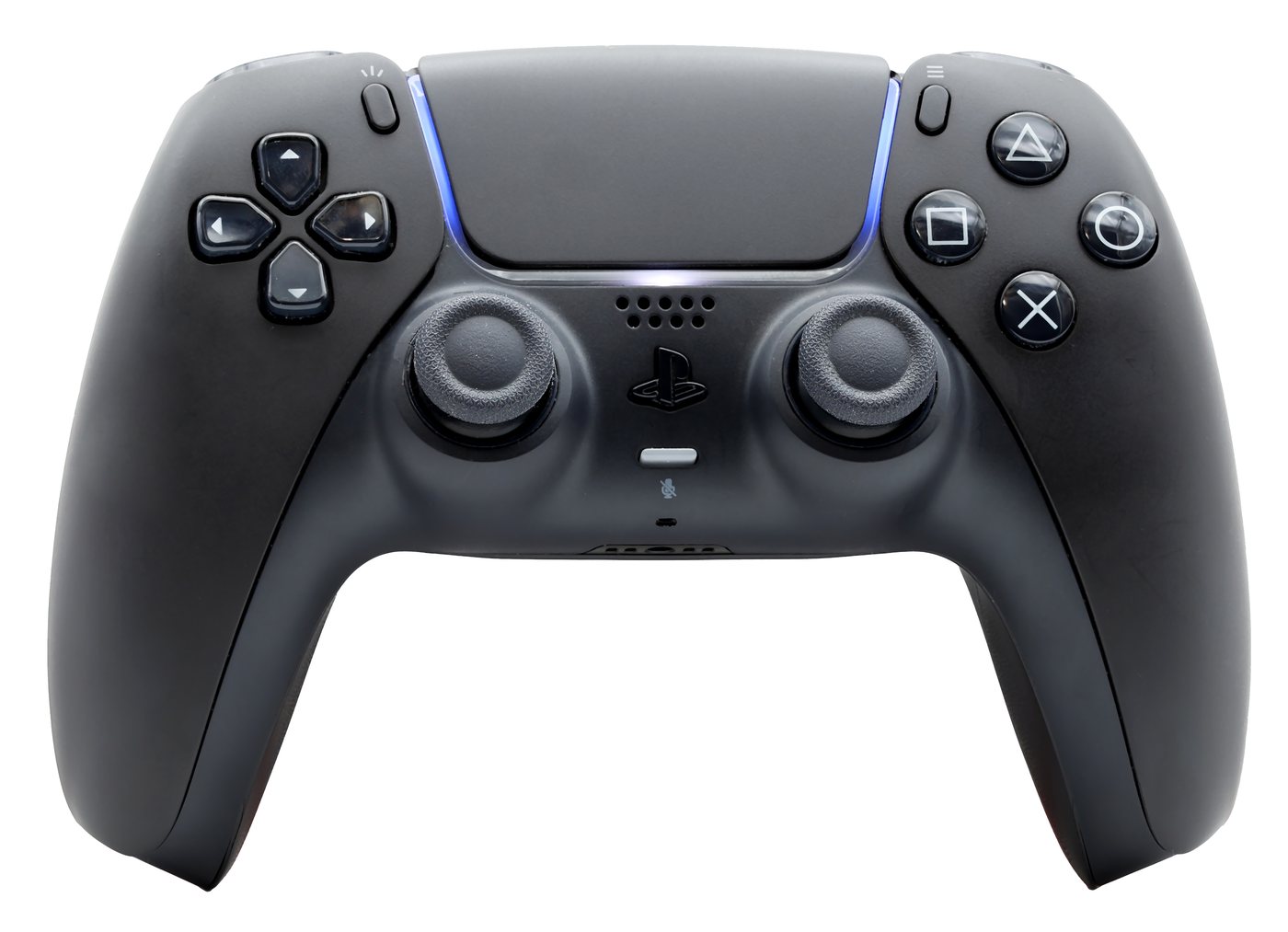 Controle DualSense preto do PlayStation 5 visto de frente, com touchpad, dois analógicos e botões de símbolos