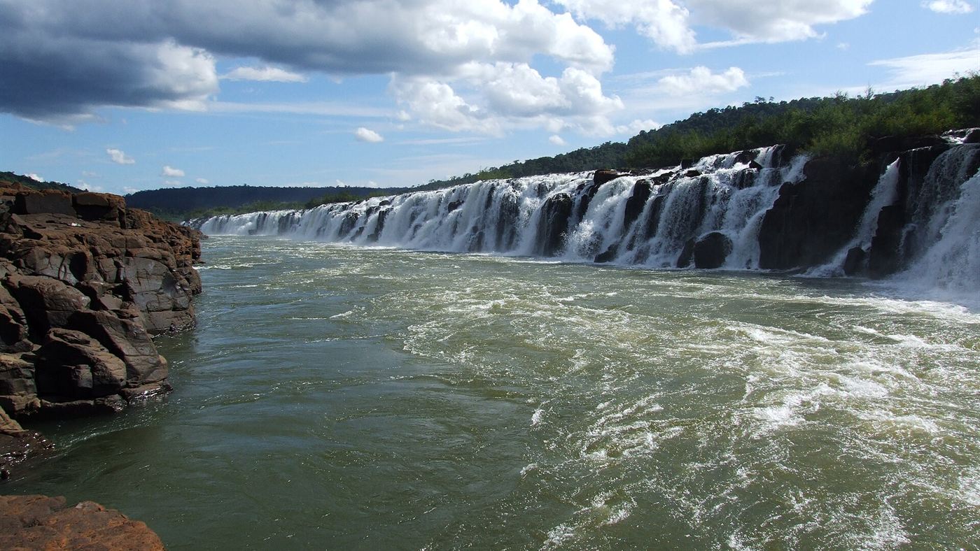 Salto do Yucumã, sequência de quedas d'água no rio Uruguai, no Parque Estadual do Turvo