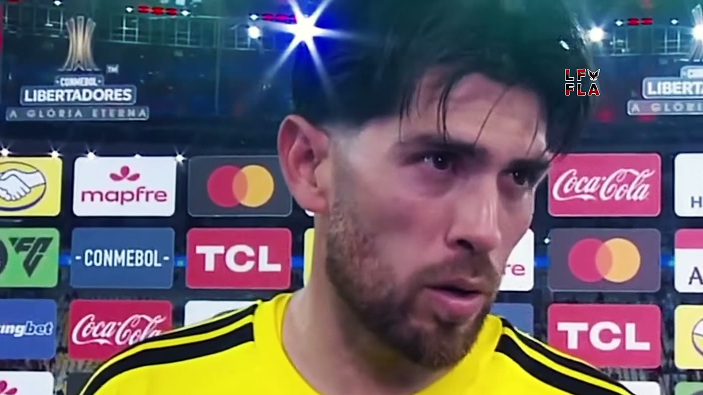 Rossi dá entrevista suado após Flamengo 1x1 Del Valle, momento do desabafo sobre o jogo