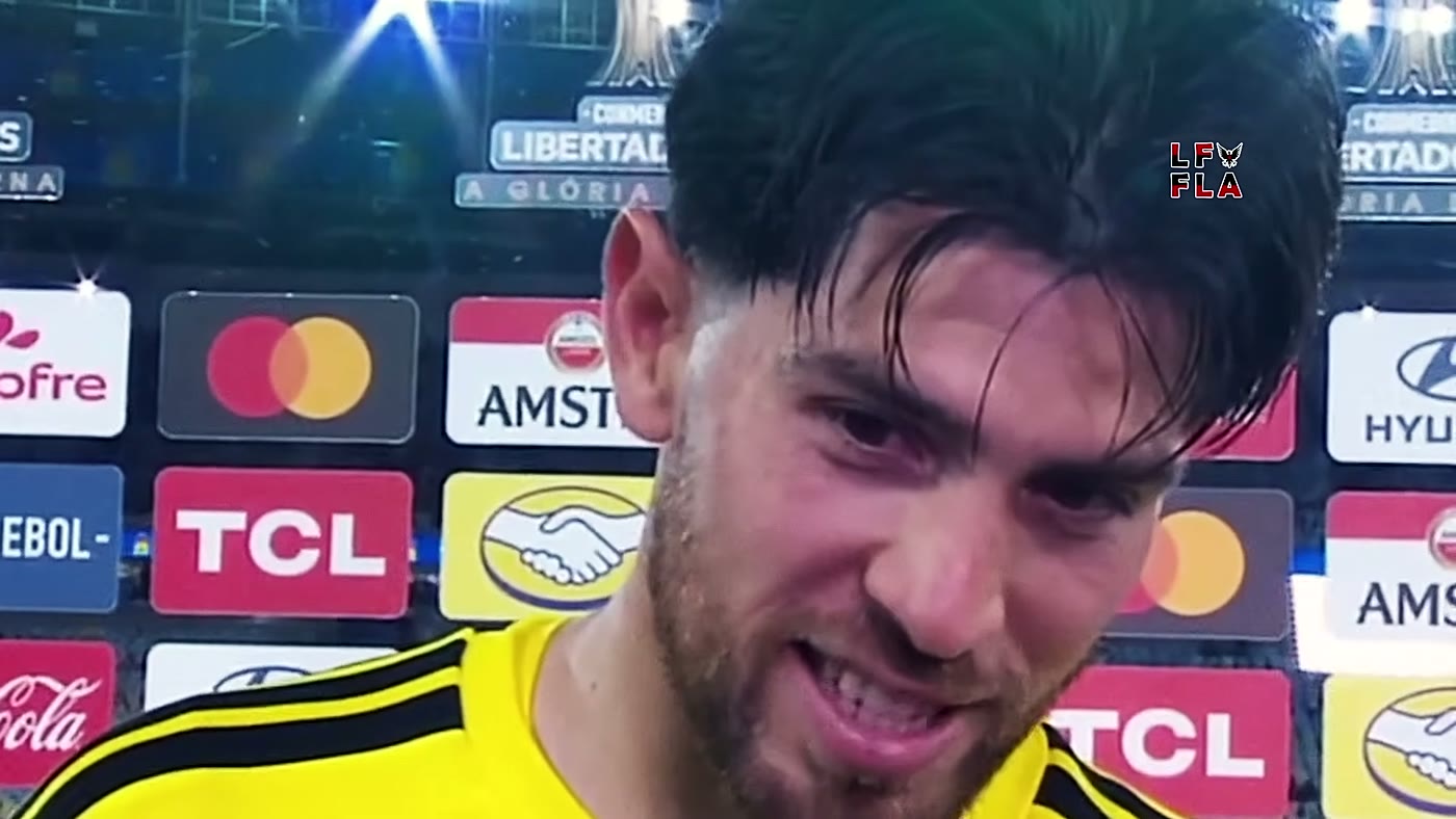 Rossi fala de perto e com expressão tensa sobre o jogo do Flamengo contra o Del Valle