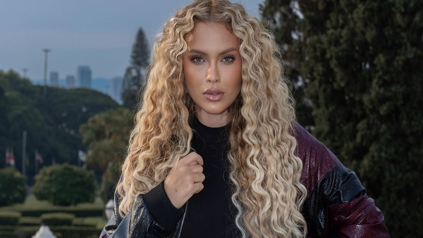 Sarah andrade privacidade: sarah Andrade, ex-BBB, durante ensaio fotográfico ao ar livre em São Paulo