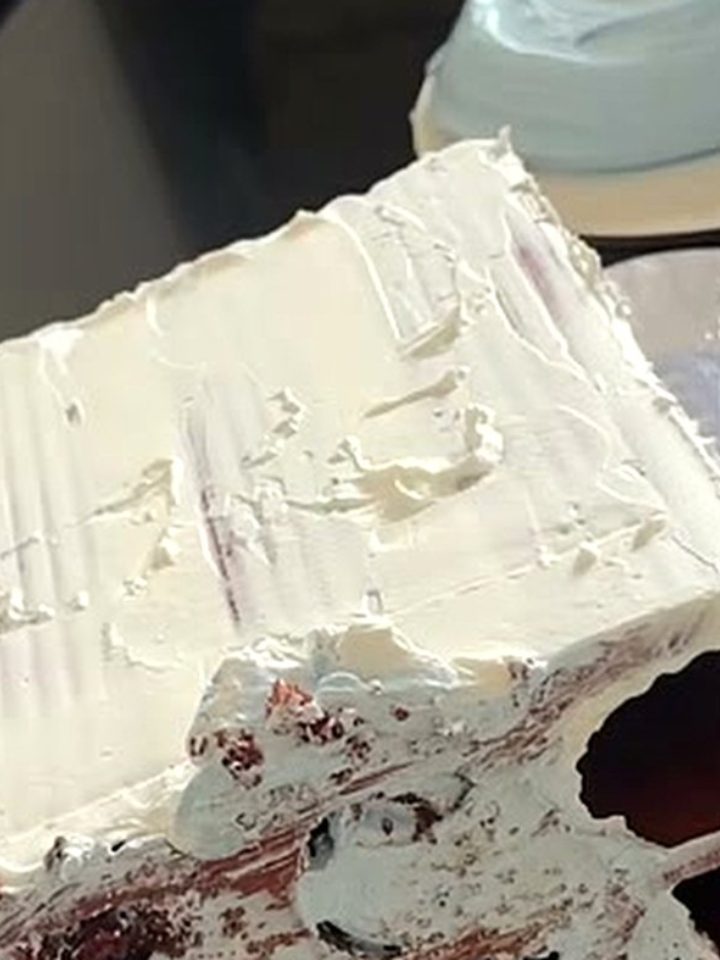 Confeiteira bolo de tijolo: a vingança viral