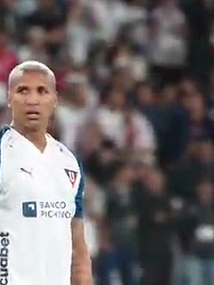 Deyverson gesto Carlos Miguel: torcida cobra