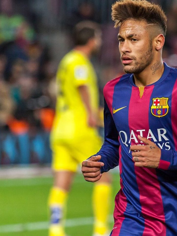 Neymar vaiado em show do 5 Seconds of Summer em SP