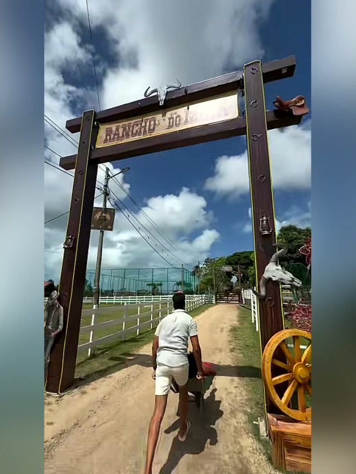 Quem é Bebinha Arueira, a personagem viral