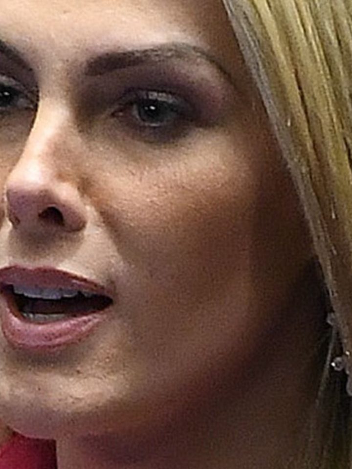 Ticiane Pinheiro nega briga e explica ausência em casamento