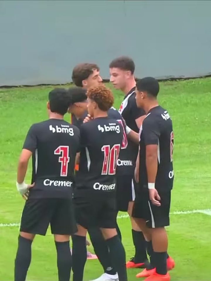 Vasco sub-20 goleia Rio Branco-ES 11 a 0 na estreia da Copa