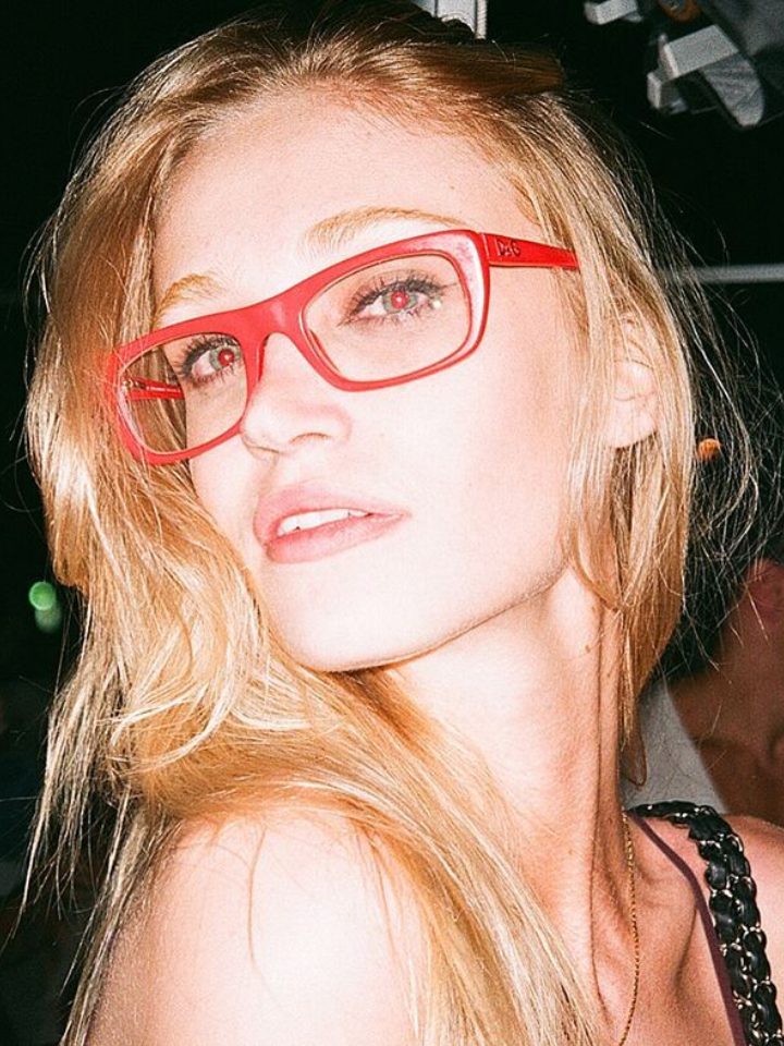 Vivi Orth relata pressão estética na moda